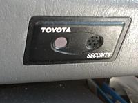 01 Tacoma equipped with Toyota factory alarm but no remote?-_device-memory_home_user_pictures_img00036-20090129-1227.jpg
