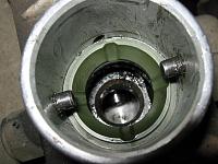 Tranny wont stay in gear-img_0112.jpg