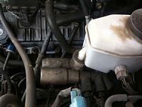 Is this my OEM master cylinder?  Think I got screwed-master-cylinder-1.jpg