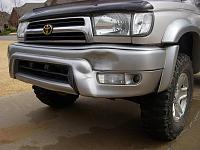 hit and run... my poor bumper!-dscn1314.jpg