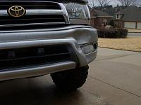 hit and run... my poor bumper!-dscn1315.jpg