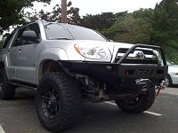 Lift is on, new wheels/tires (painted black), something is not right...(pics)-img1313vr.jpg