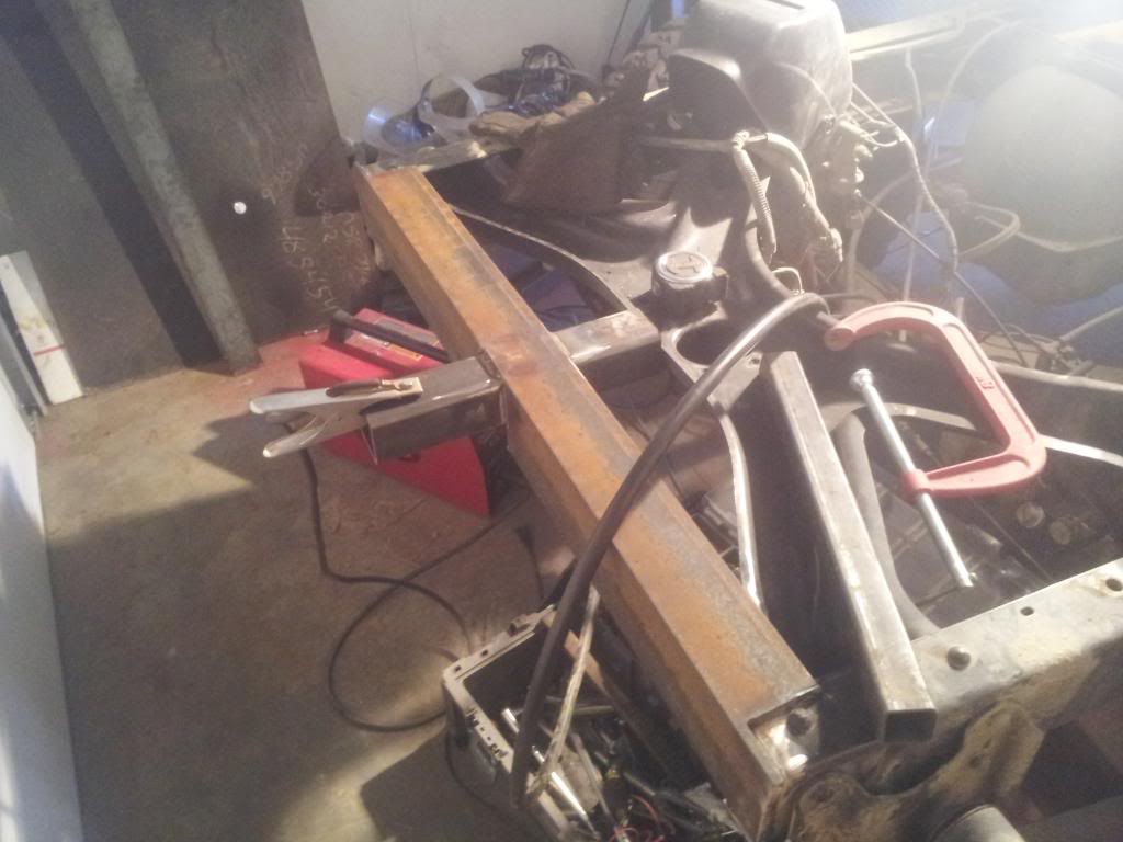 Name:  009-3.jpg
Views: 159
Size:  72.1 KB