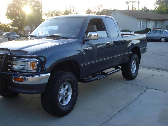 Name:  TruckFrontDriver.jpg
Views: 4110
Size:  31.7 KB