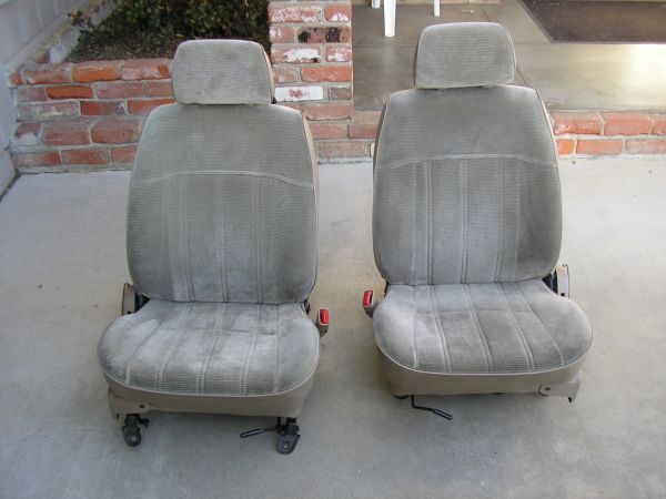Name:  seats_zps4707812c.jpg
Views: 1459
Size:  36.4 KB