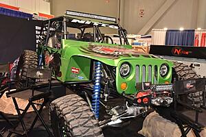 Visit Nitro Gear at SEMA-red0hshl.jpg