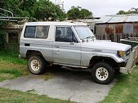 landcruiser / toyota 4x4 pickup comparison-driver-side-view.jpg