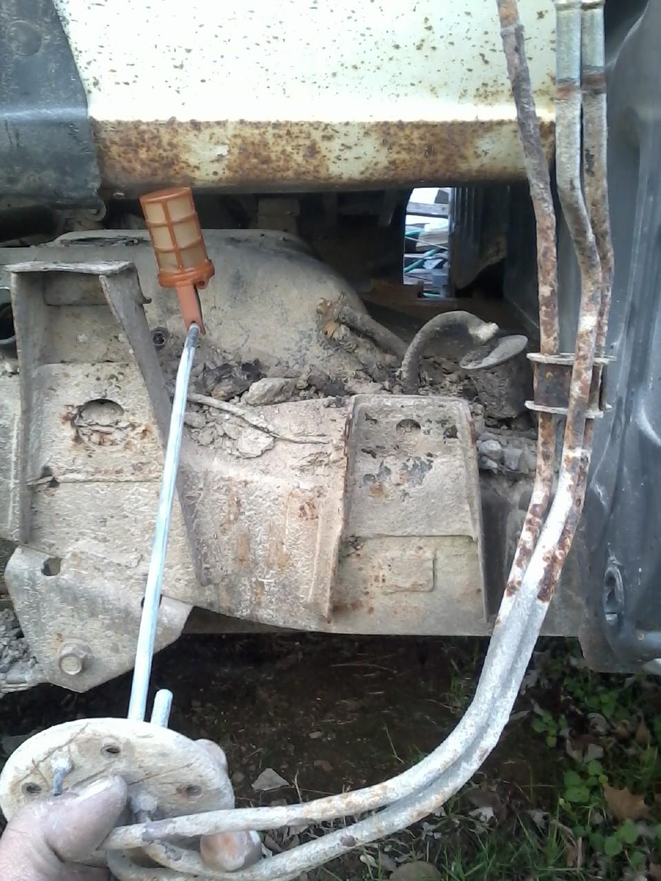 Name:  fuelfilter4.jpg
Views: 529
Size:  166.6 KB