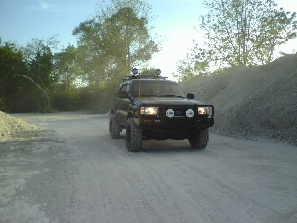 Name:  valley-1.jpg
Views: 996
Size:  104.5 KB