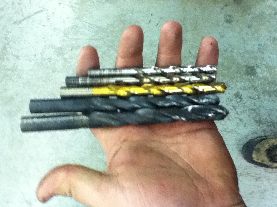 Name:  hysteerarmbuild3.jpg
Views: 60
Size:  286.2 KB