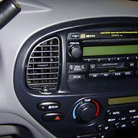Garmin IQUE 3600 Mount-03-seq-dash.jpg