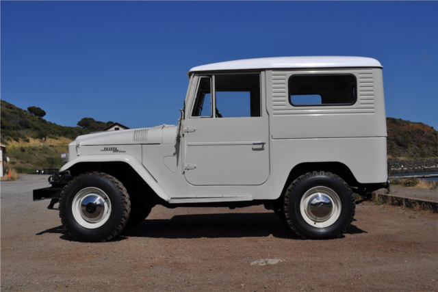 Toyota FJ40 Land Cruiser