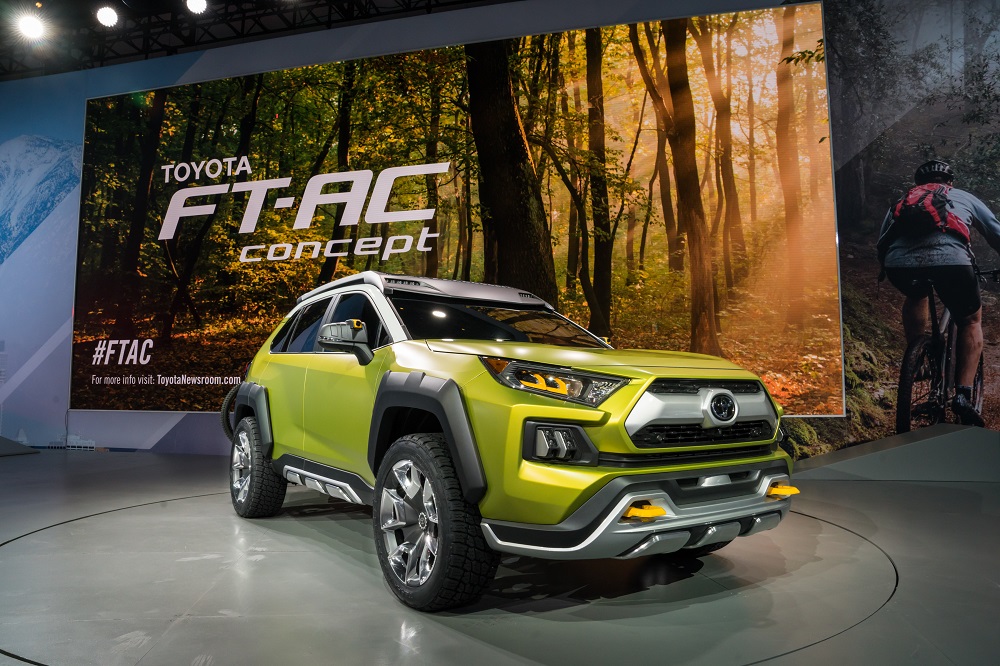 Future Toyota Adventure Concept Wows L.A. Auto Show Crowd