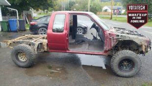1992 Toyota Pickup Turns into Fun Project