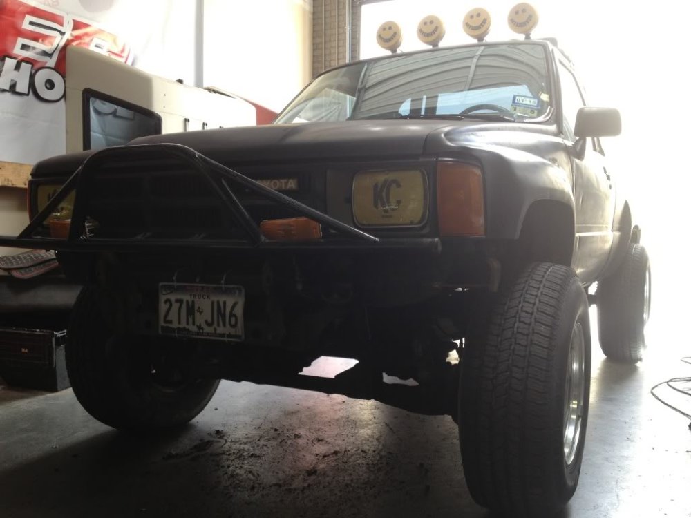 1988 Toyota Prerunner Front