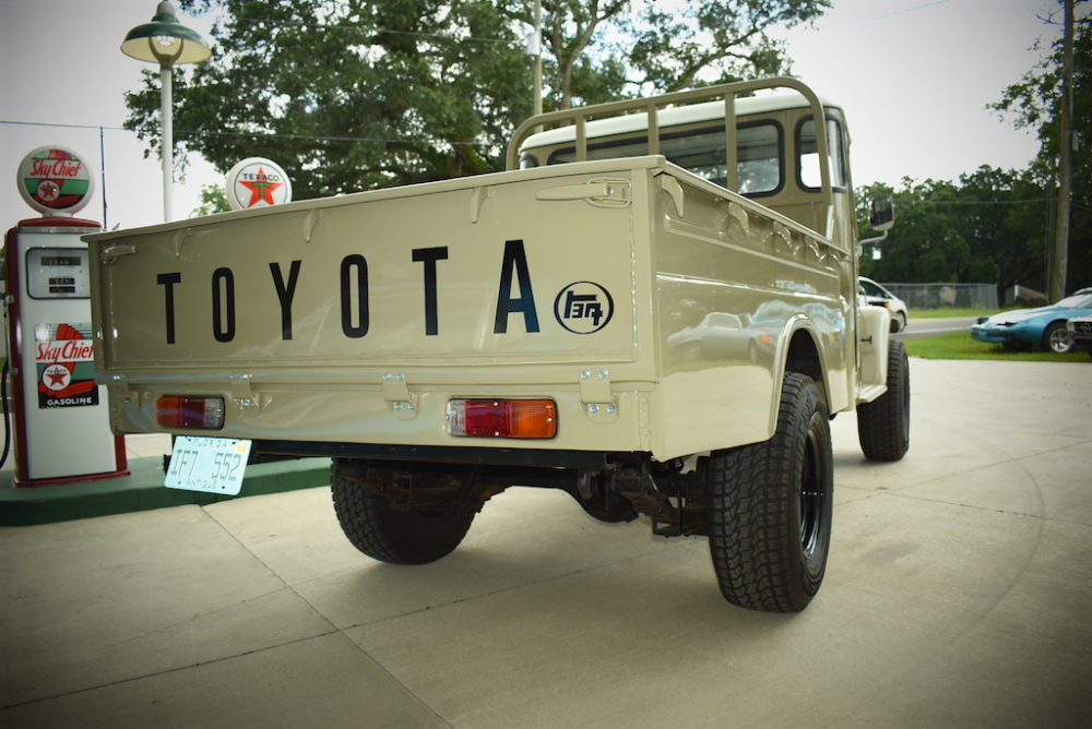 1979 Toyota FJ45 Land Cruiser.