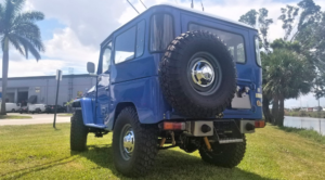 Toyota FJ40