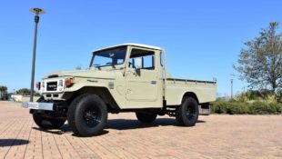 Toyota Land Cruiser HJ45