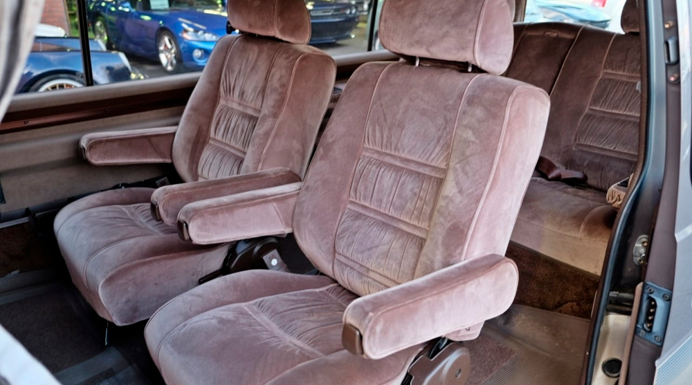 Toyota Hiace Station Wagon
