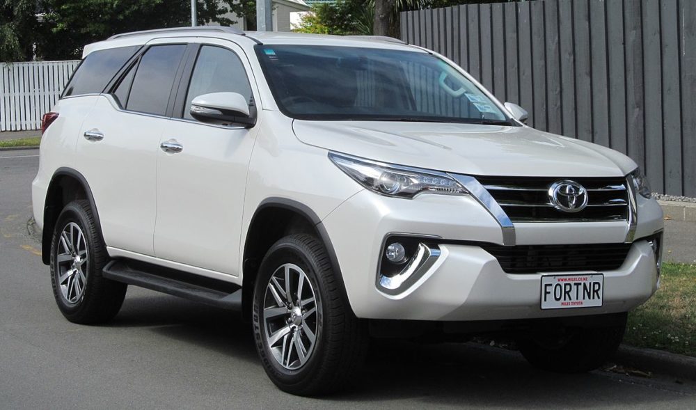 Toyota Fortuner Transformed into Tasteful Lexus LX Lookalike