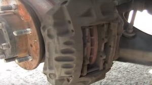 Toyota 4Runner 1984-1995: How to Replace Brake Pads and Rotors