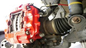 Toyota Tundra: How to Paint Your Brake Calipers