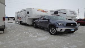 Toyota Tundra: How to Hitch a Fifth Wheel