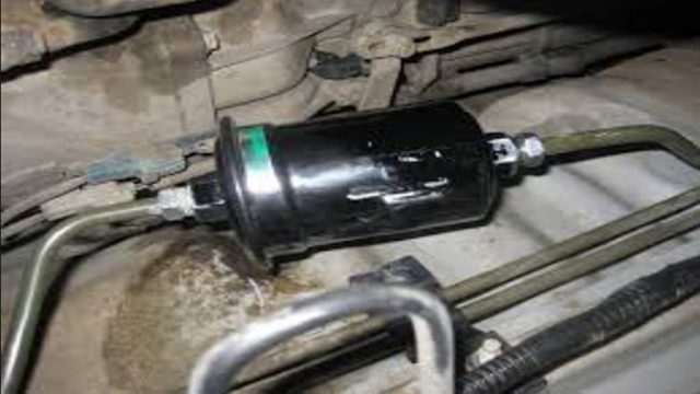 Toyota 4Runner 1996-2002: How to Replace Fuel Filter