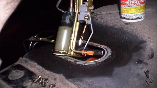Toyota Tacoma 1996-2015: How to Replace Fuel Pump