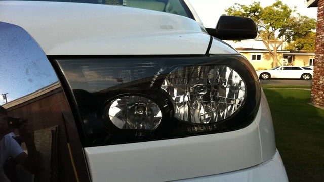 Toyota Tundra: How to Black Out Headlights