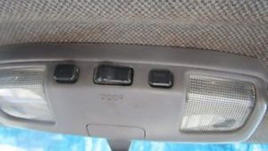 Toyota 4Runner 1984-1995: How to Replace Your Map Light