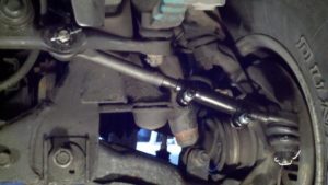 Toyota 4Runner 1984-1995: How to Replace Tie Rod Ends