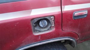 Toyota Tundra: How to Replace Fuel Door