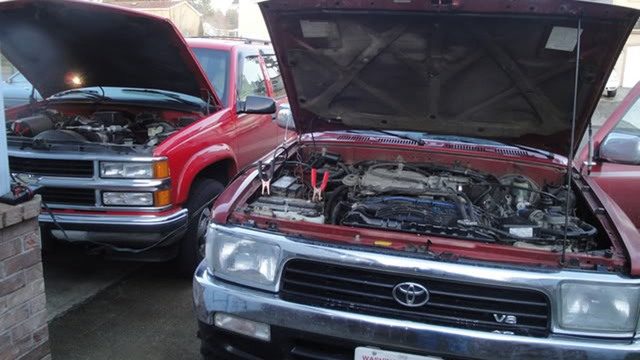 Toyota 4Runner, Tacoma and Tundra 2000-Present: How to Jump Start Battery