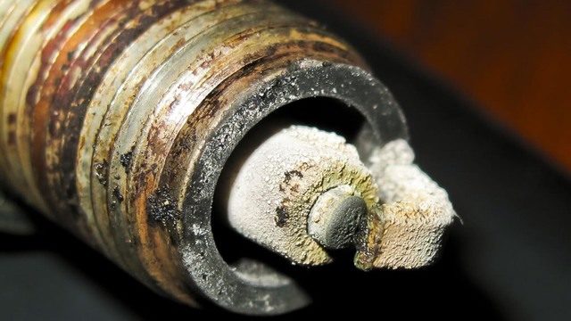 Toyota 4Runner 1984-1995: How to Replace Spark Plugs and Wires