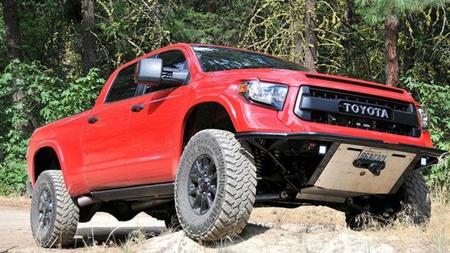 Toyota Tundra: Specifications by Trim