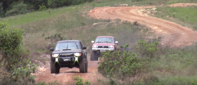 yotatech.com Toyota Hilux and Hilux SW4 Going Off-Road
