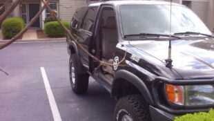 <i>YotaTech DIY</i>: 3rd Gen Quick-release Door Hinges