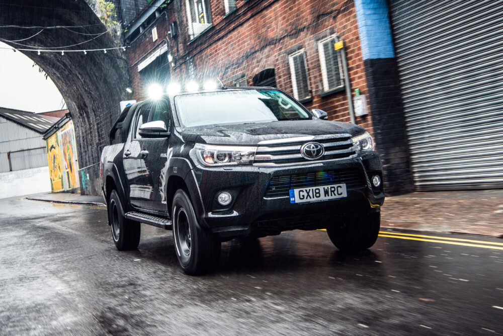 Toyota Hilux Invincible