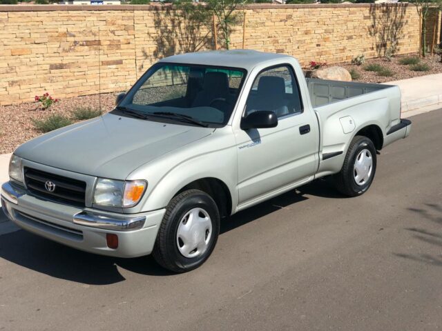 2000 Toyota Tacoma
