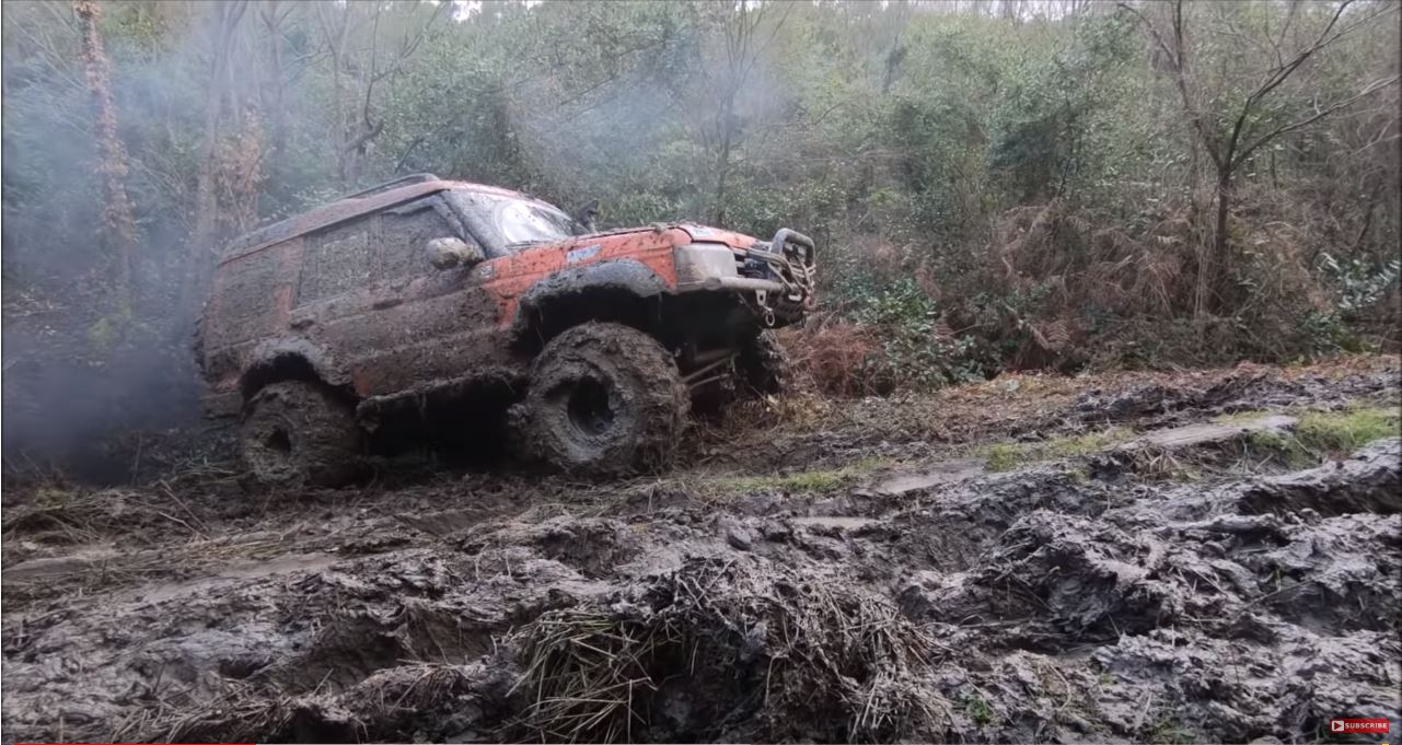 Land Rover Discovery 2 Off-Road