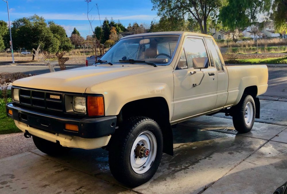 1984 Toyota Pickup