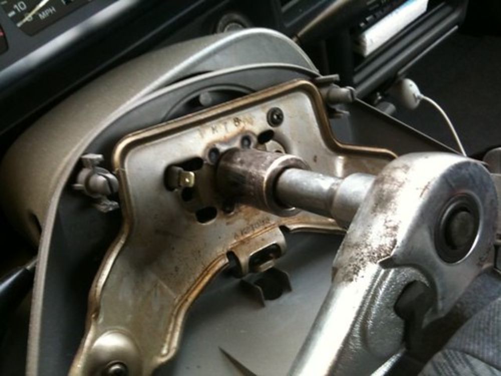 How To Install an Aftermarket Steering Wheel