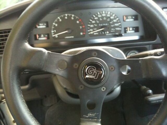 <i>YotaTech</i> D.I.Y.: How To Install an Aftermarket Steering Wheel