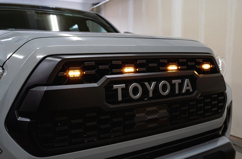 Grille Lights