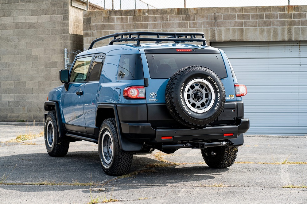 64-Mile 2014 Toyota FJ Cruiser