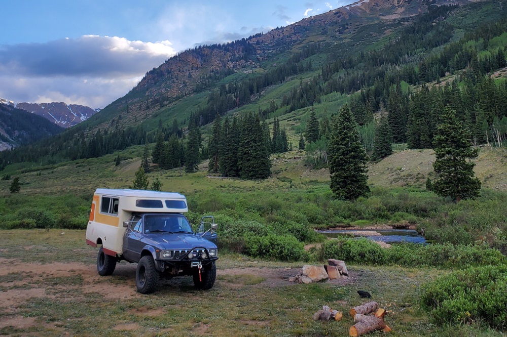 Toyota Chinook 4x4