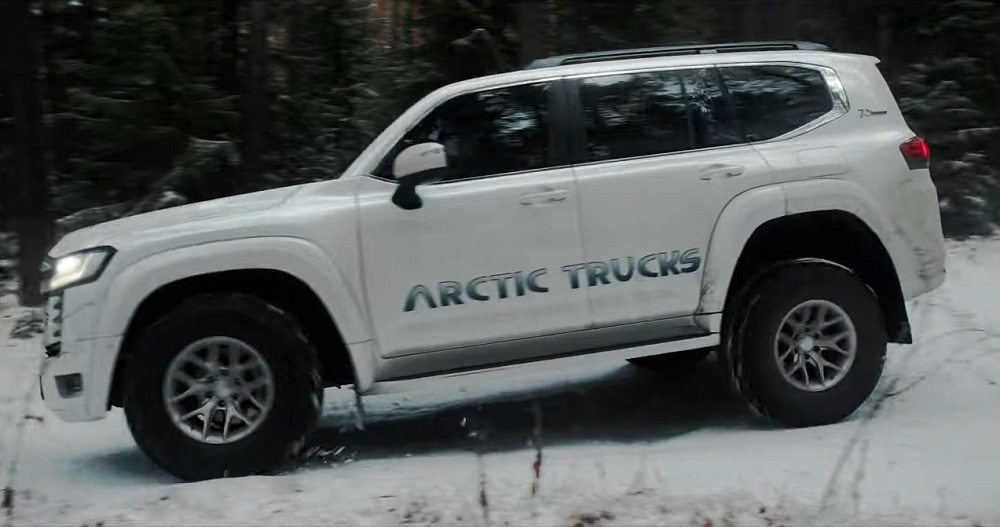 Arctic Trucks 300 Series Land Cruiser