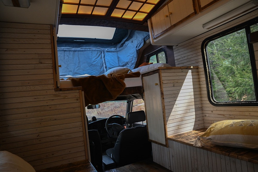 Toyota Hilux Camper