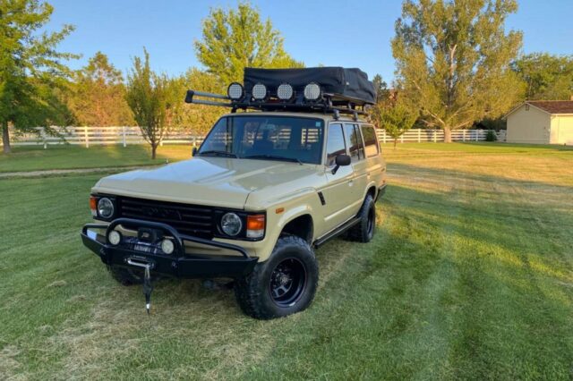 Restomod Land Cruiser FJ60